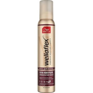 Wella Wellaflex Мусс для волос с антивозрастным эффектом суперсильной фиксации