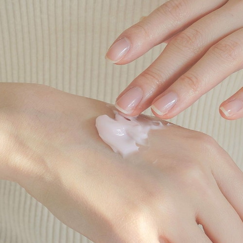 Aromatica Интенсивно увлажняющий крем Reviving Rose Infusion Cream 50мл — изображение 4