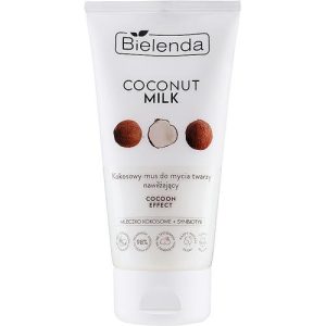 Bielenda Coconut Milk Moisturizing Face Mousse - Увлажняющий очищающий кокосовый мусс для лица, 135 мл.